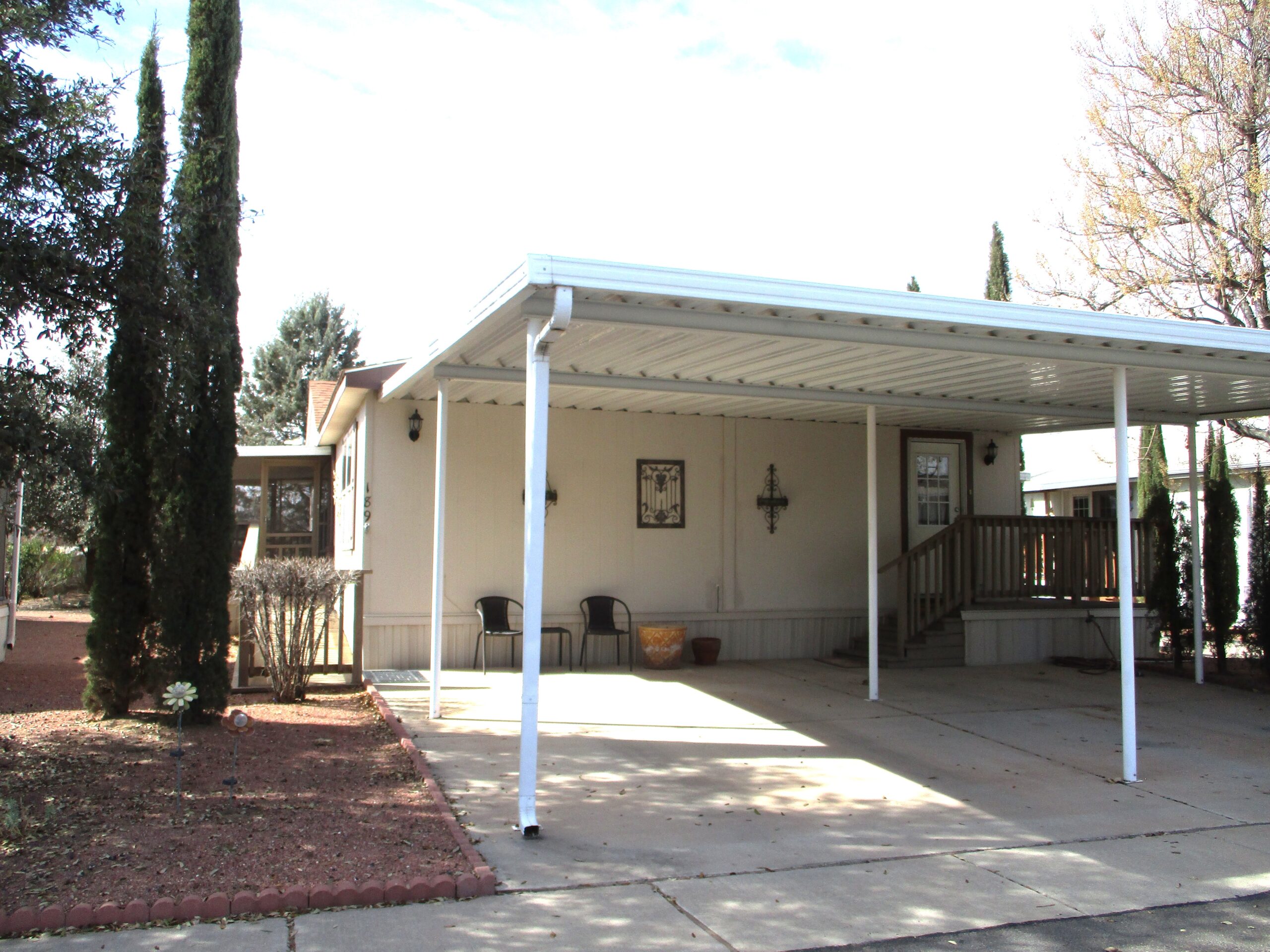 189 Happy Trails North